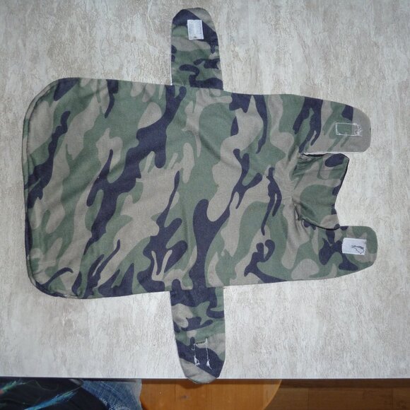 Handmade reversible garment for small cats or dogs (under 15 pounds) - Picture 2 of 2